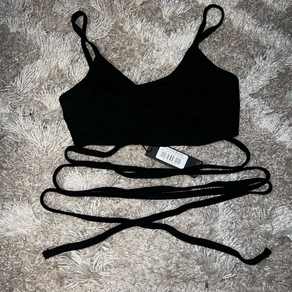 The range wrap bralette. Xs. NWT.